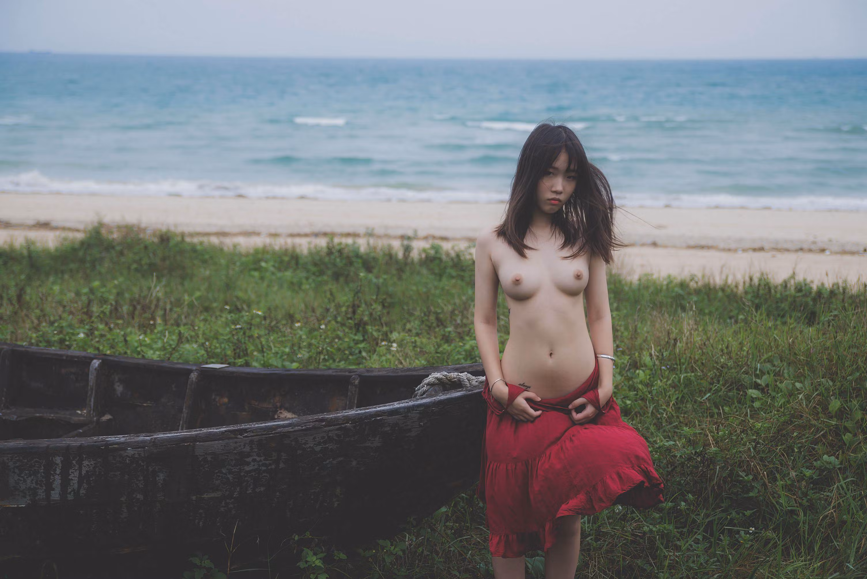 极品粉嫩美胸 71P海滩超清福利图集